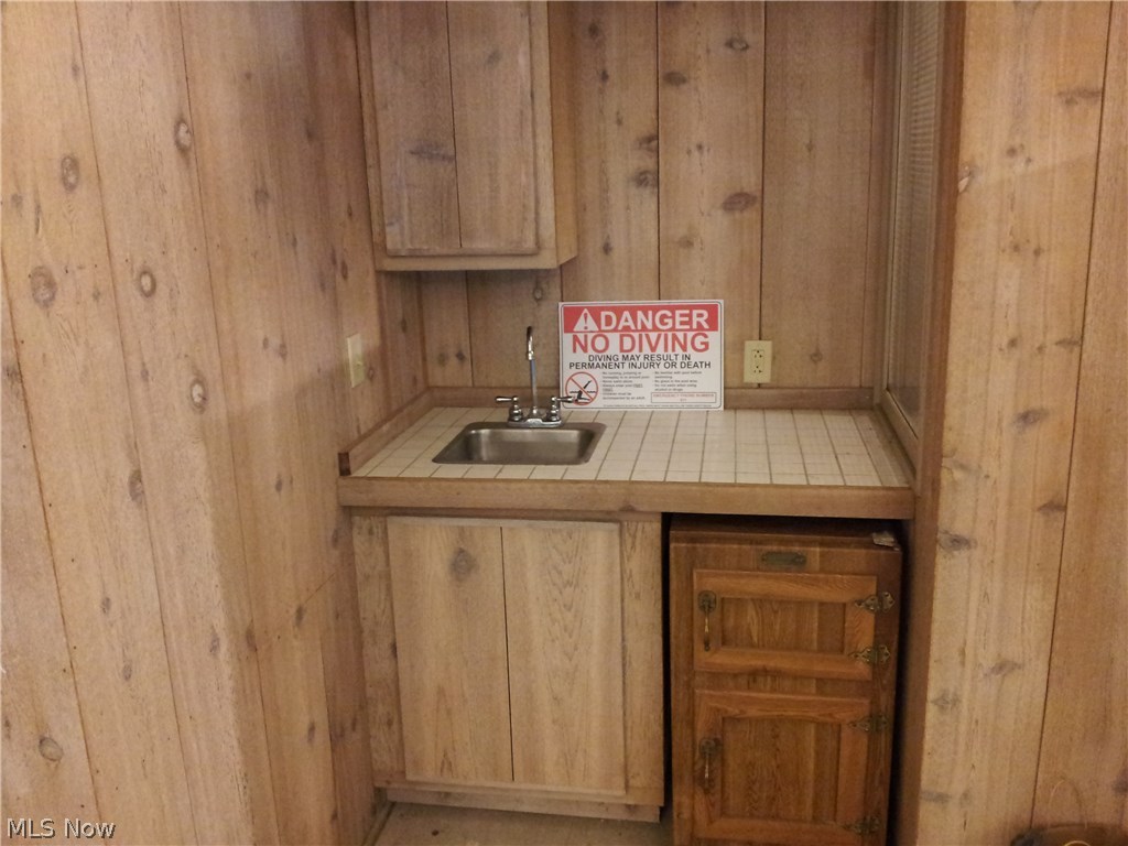 Neely Manor 03 - Residential