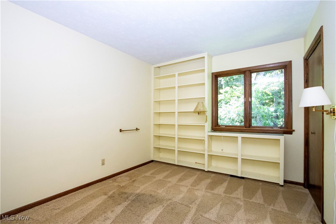 Wooster, Ohio 44691, United States, 3 Bedrooms Bedrooms, ,2 BathroomsBathrooms,Residential,Active,161753