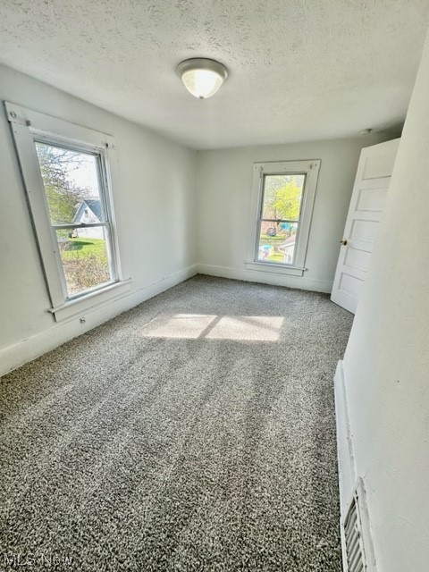 Sweitzer & Steiner 02 Allotme - Residential Lease