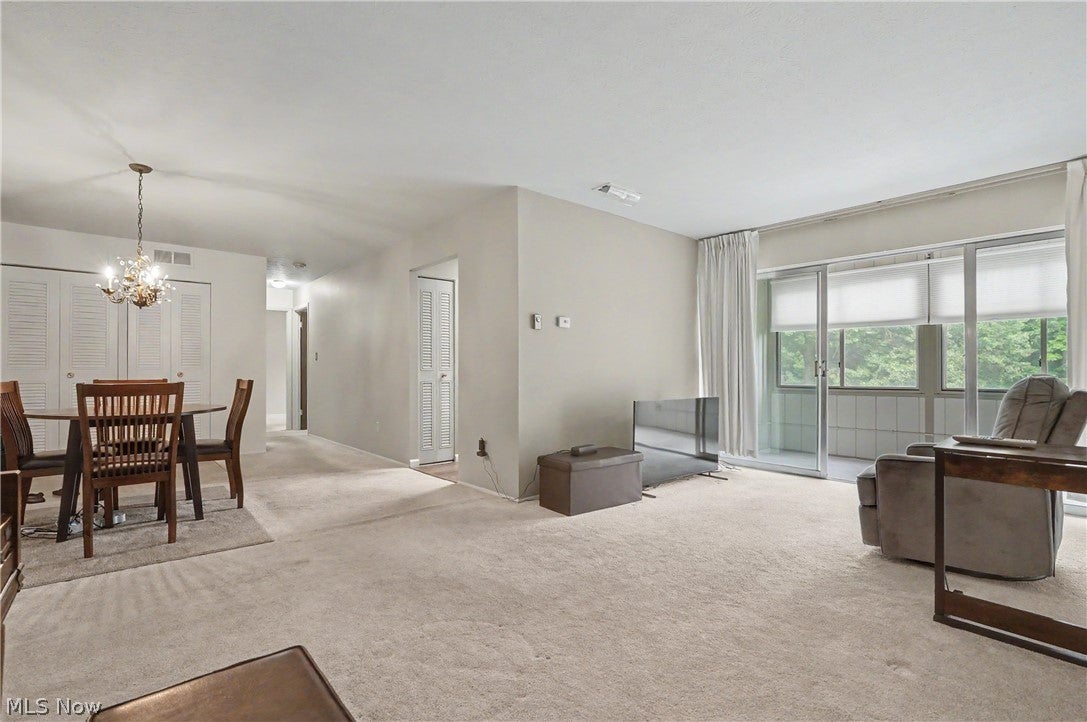 3064 Kent Road 207