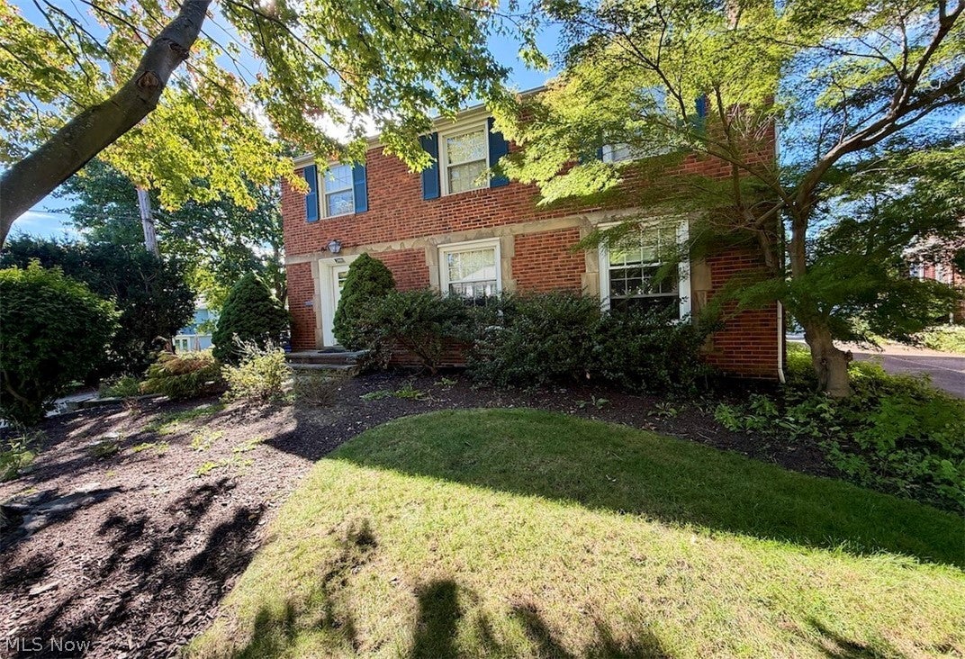 2446 Loyola Road