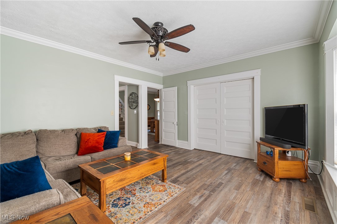 Hartville, Ohio 44632, United States, 3 Bedrooms Bedrooms, ,2 BathroomsBathrooms,Residential,Active,160876