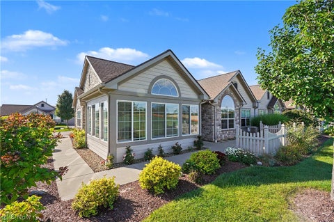 Condo For Sale - 1974 Fairways<br/> Streetsboro, OH 44241