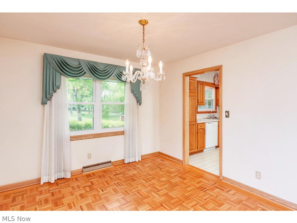 Kenilworth Manor - Residential