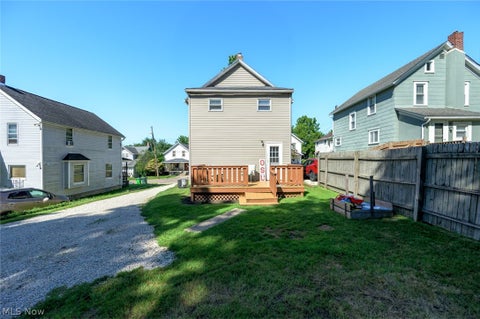 Tiny photo for 185 24th Street NW, Barberton, OH 44203 (MLS # 5239886)