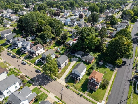 Tiny photo for 185 24th Street NW, Barberton, OH 44203 (MLS # 5239886)
