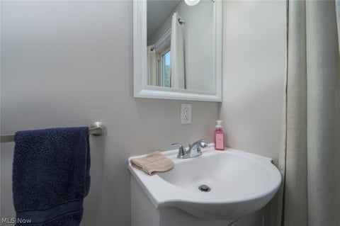 Tiny photo for 185 24th Street NW, Barberton, OH 44203 (MLS # 5239886)