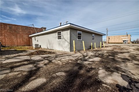 Tiny photo for 7496 Mentor Ave, Mentor, OH 44060 (MLS # 5190047)