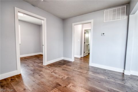 Tiny photo for 7496 Mentor Ave, Mentor, OH 44060 (MLS # 5190047)