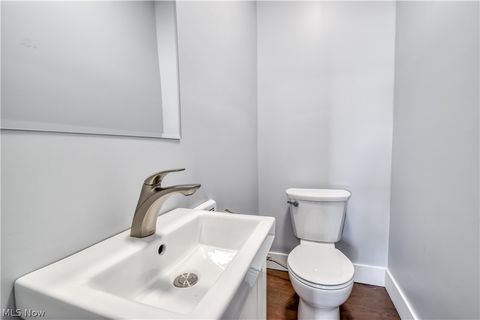 Tiny photo for 7496 Mentor Ave, Mentor, OH 44060 (MLS # 5190047)