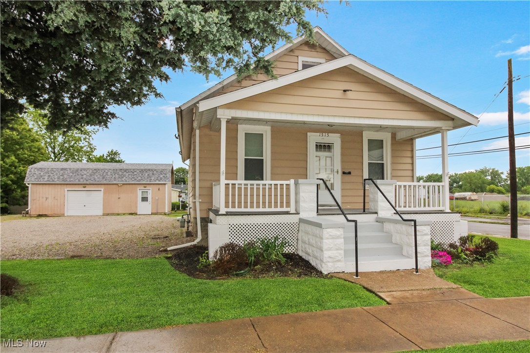 1515 E 3rd Street, Port Clinton, Ohio image 1