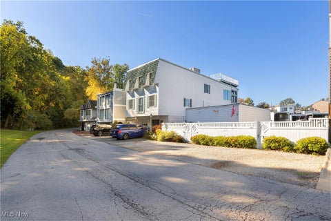 Photo for 866-868 Beach Road
