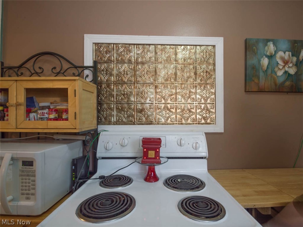 Southeast Blvd 02 - Residential