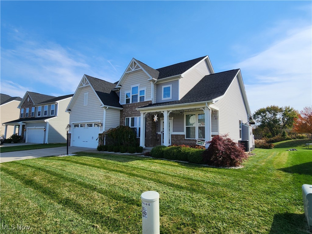 Emeral Estates 12 - Residential Lease