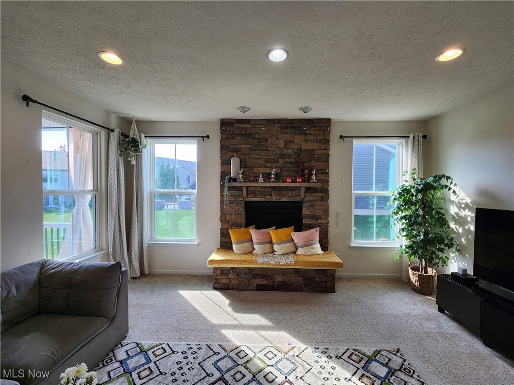 Emeral Estates 12 - Residential Lease