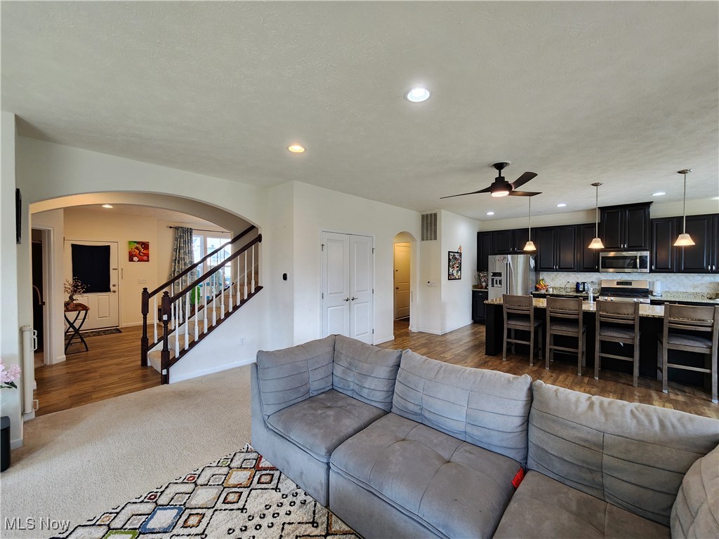 Emeral Estates 12 - Residential Lease