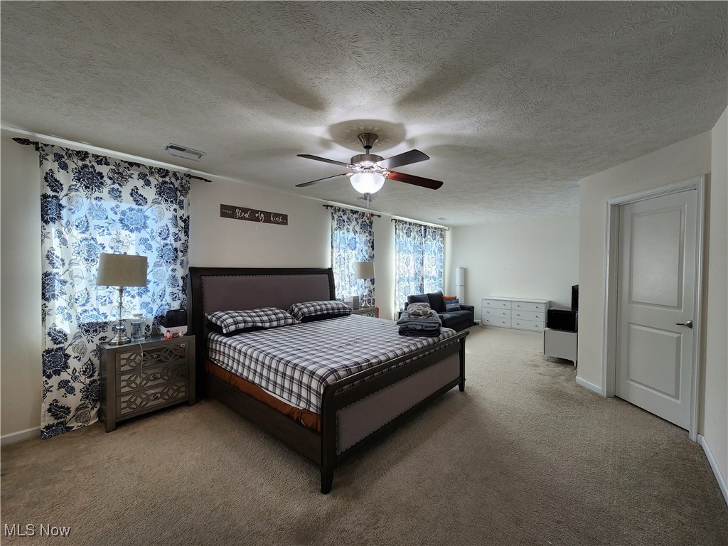 Emeral Estates 12 - Residential Lease