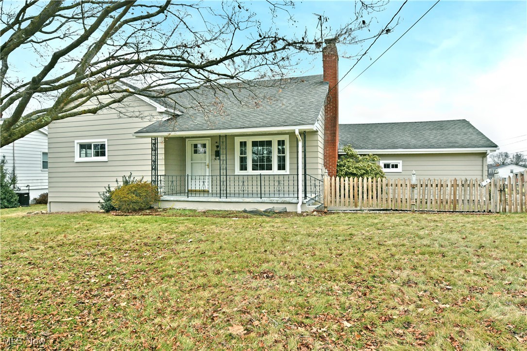 2898 Saginaw Drive, Youngstown, Ohio image 1