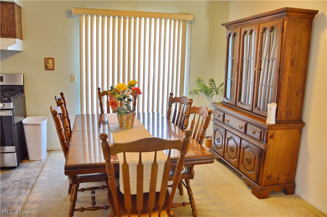 College Hills 01 - Residential