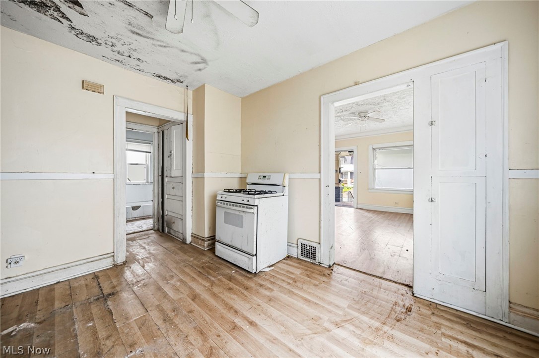 Stanley Heights Sub/M W Southern - Residential Income