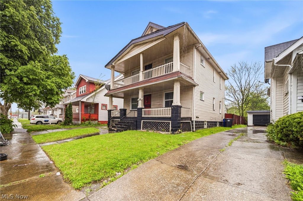 Photo of 4150 E 142nd Street, Cleveland, OH 44128 (MLS # 5206729)