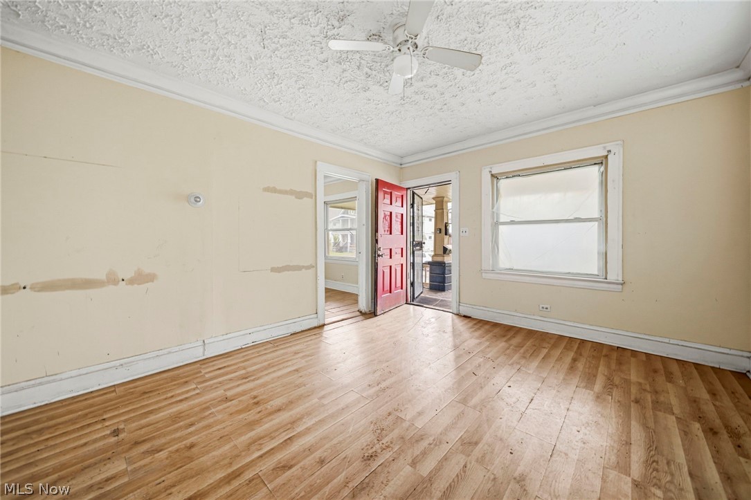 Stanley Heights Sub/M W Southern - Residential Income