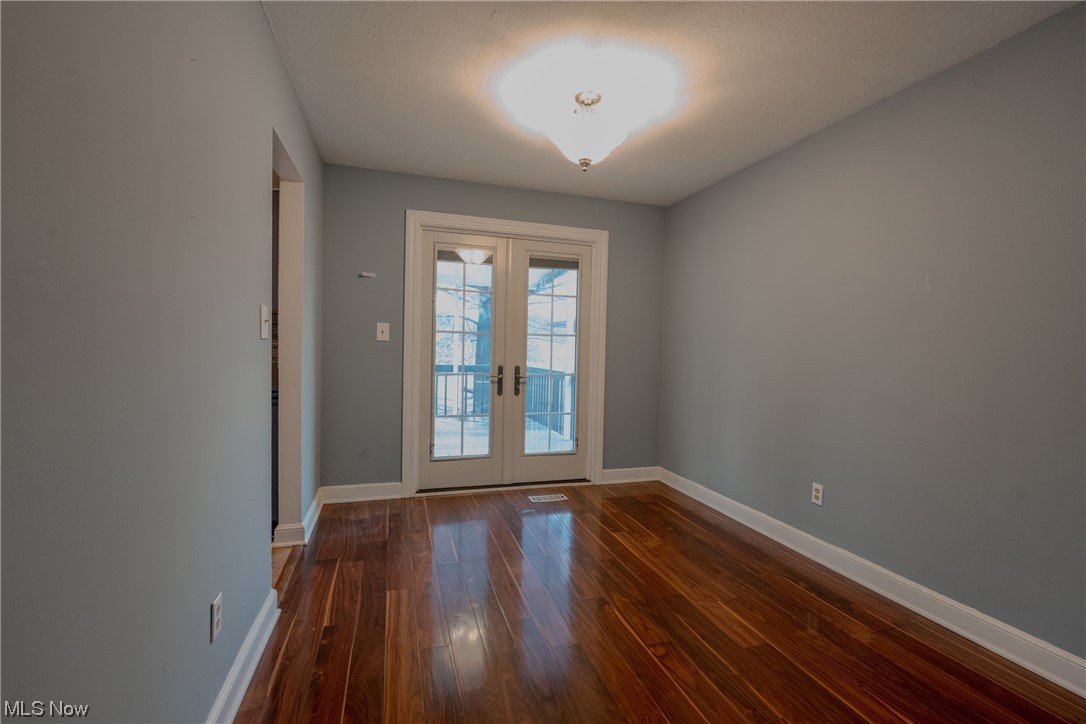 Mustang Drive - Residential