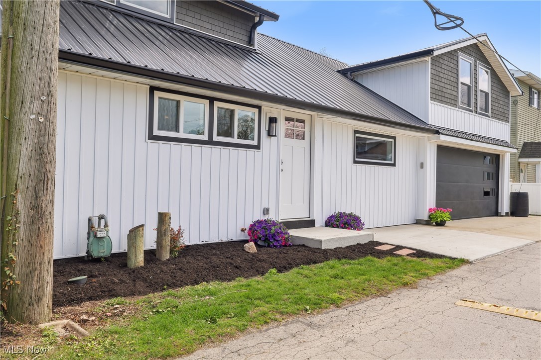 28 Silvern Street, Huron, Ohio image 2