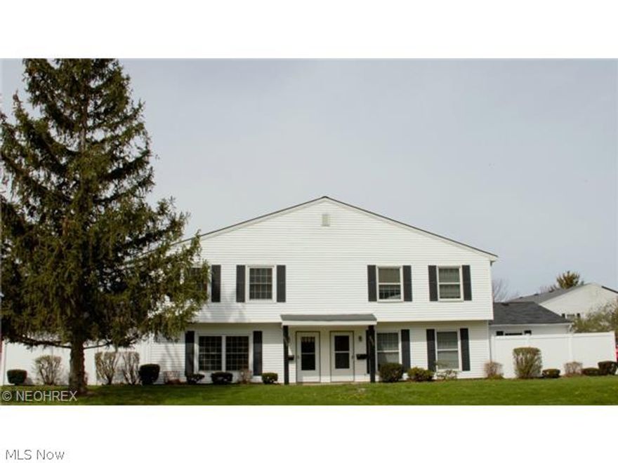 Best Value in Lake County., Beautiful 3 Bedroom 1 1/2 Bath updated Condo .  Carefree living with low maintenace fees .  Kitchen includes Newer ref, smooth top stove, dishwasher, garbage disposal room for a small table.  Formal dining room for entertaining.  This is an end unit of only 4 condos so feels  like a private home with quite enjoyment.  Laundry area off kitchen., Private patio, central air., Freshly painted with neutral carpeting. I car attached garage and plenty of parking
for company. Move in condition for you or your tenant.,  Call day to see Won't last!