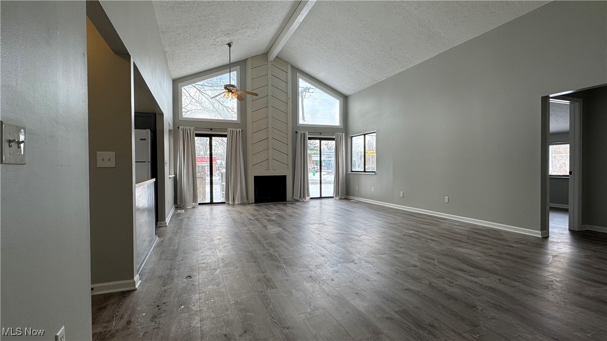 Wrens Crossing - Residential