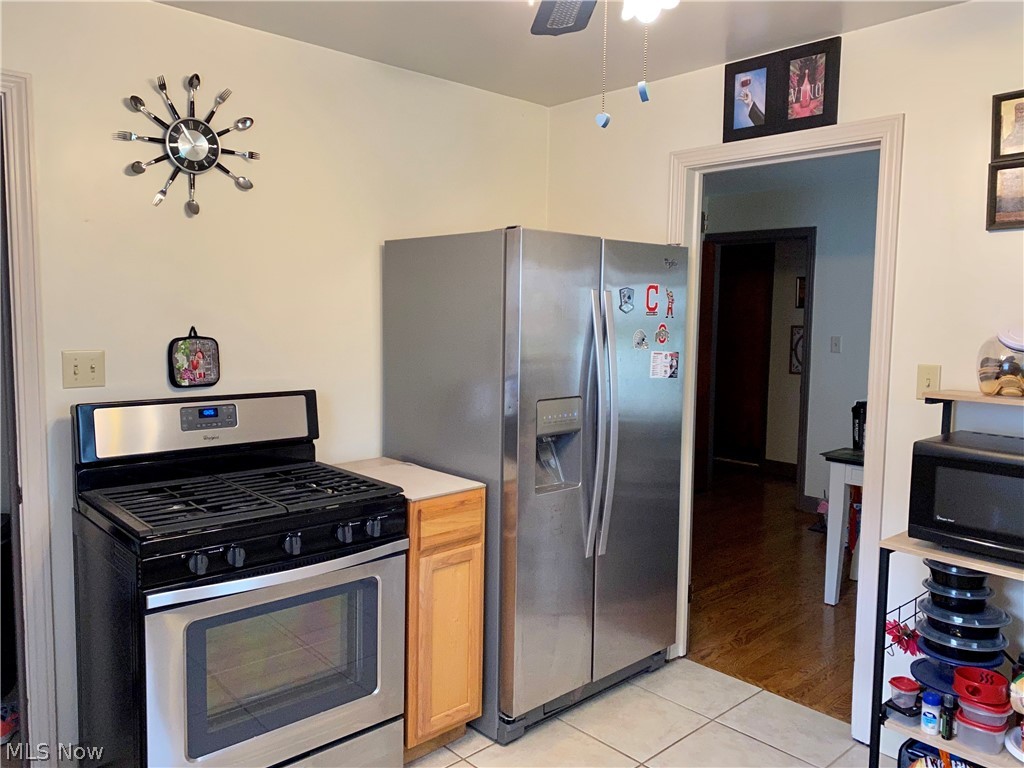 Realty Dev Co 06 - Residential