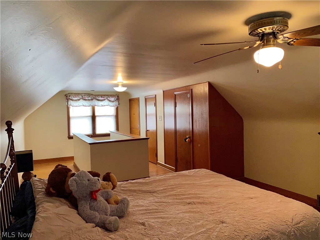 Realty Dev Co 06 - Residential