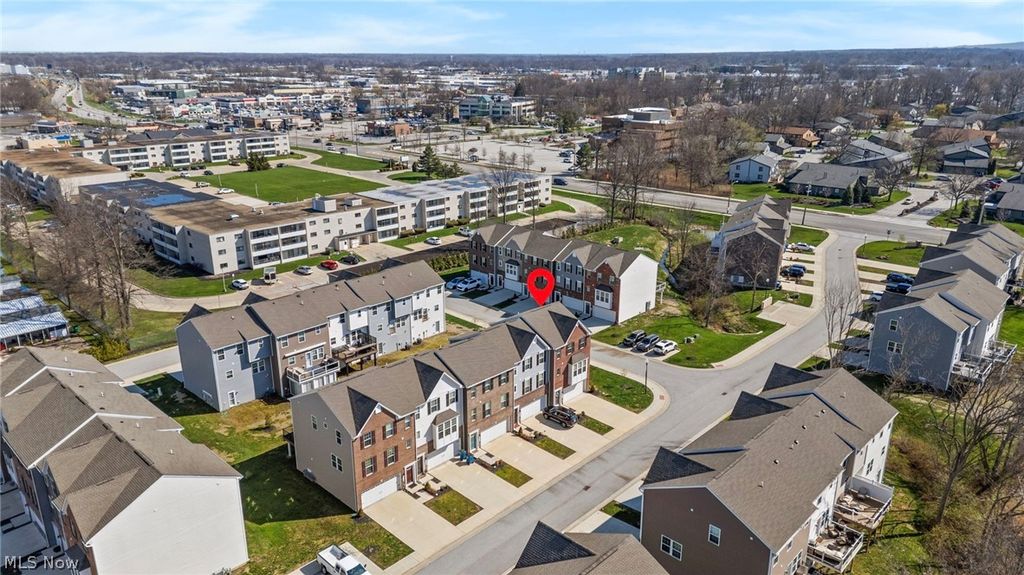 Photo of 34615 Ethan Way, Willoughby, OH 44094 (MLS # 5199383)