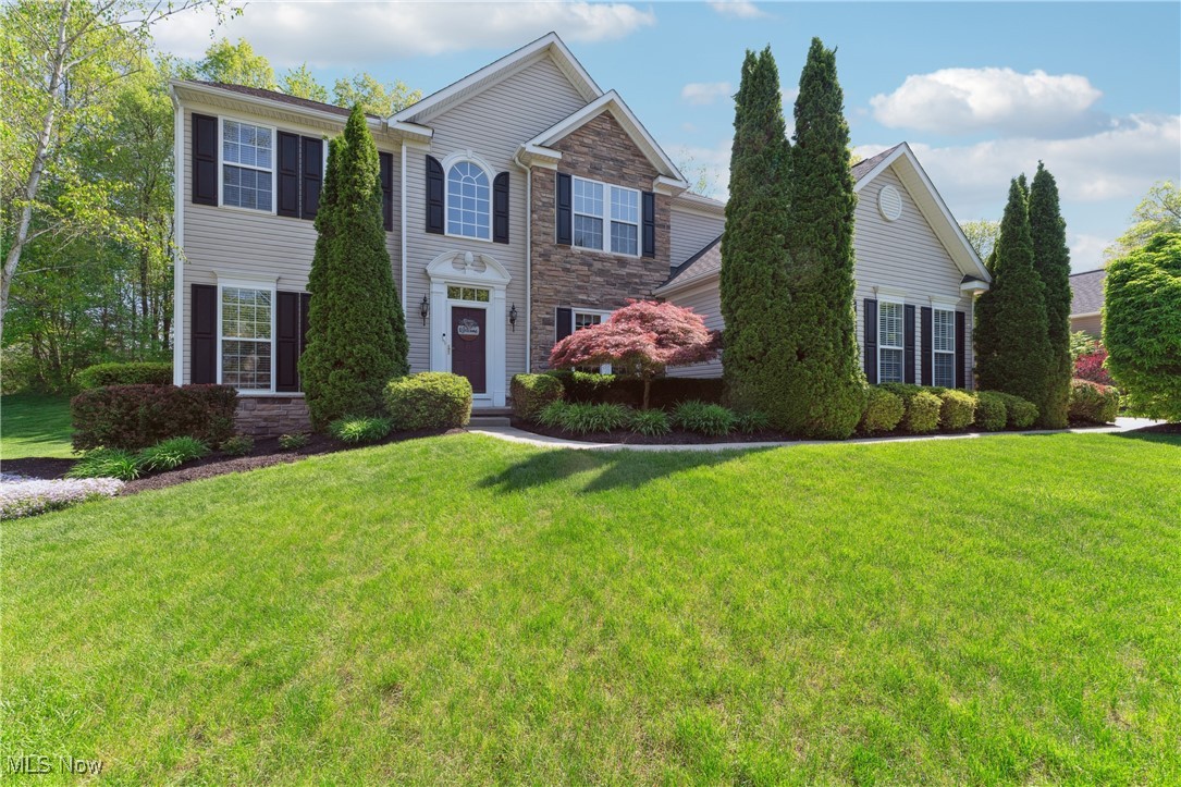 592 Amberley Drive, Uniontown, Ohio image 2