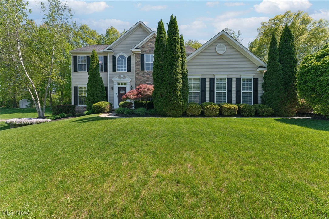 592 Amberley Drive, Uniontown, Ohio image 1