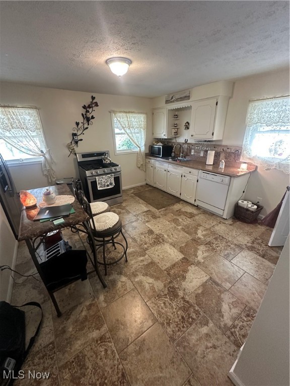 1513 Cedar Drive, Lorain, Ohio image 4