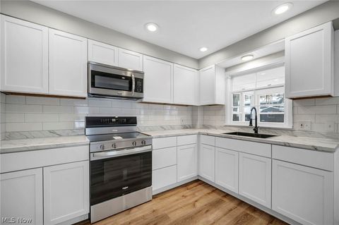 Tiny photo for 1531 Burlington Road, University Heights, OH 44118 (MLS # 5188119)