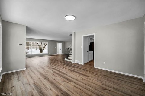 Tiny photo for 1531 Burlington Road, University Heights, OH 44118 (MLS # 5188119)