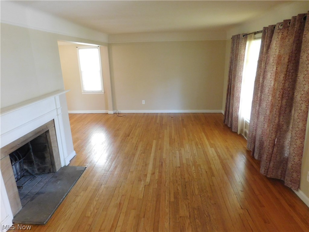 Mayfair 01 - Residential Lease