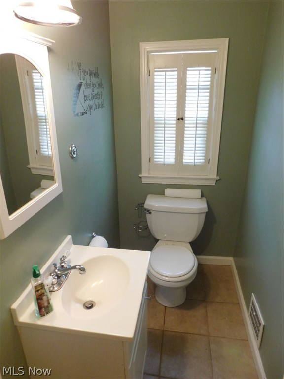 Mayfair 01 - Residential Lease