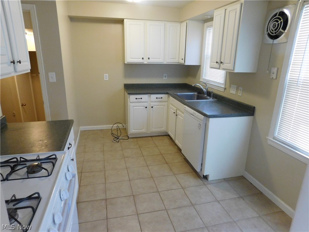 Mayfair 01 - Residential Lease