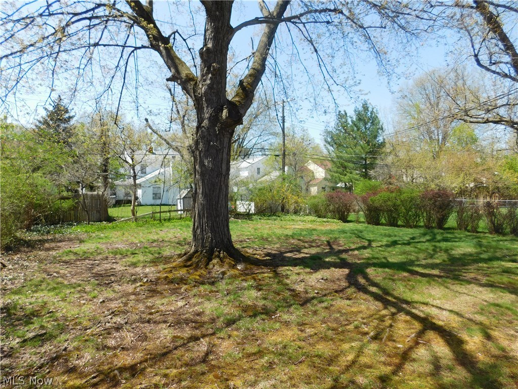 Mayfair 01 - Residential Lease