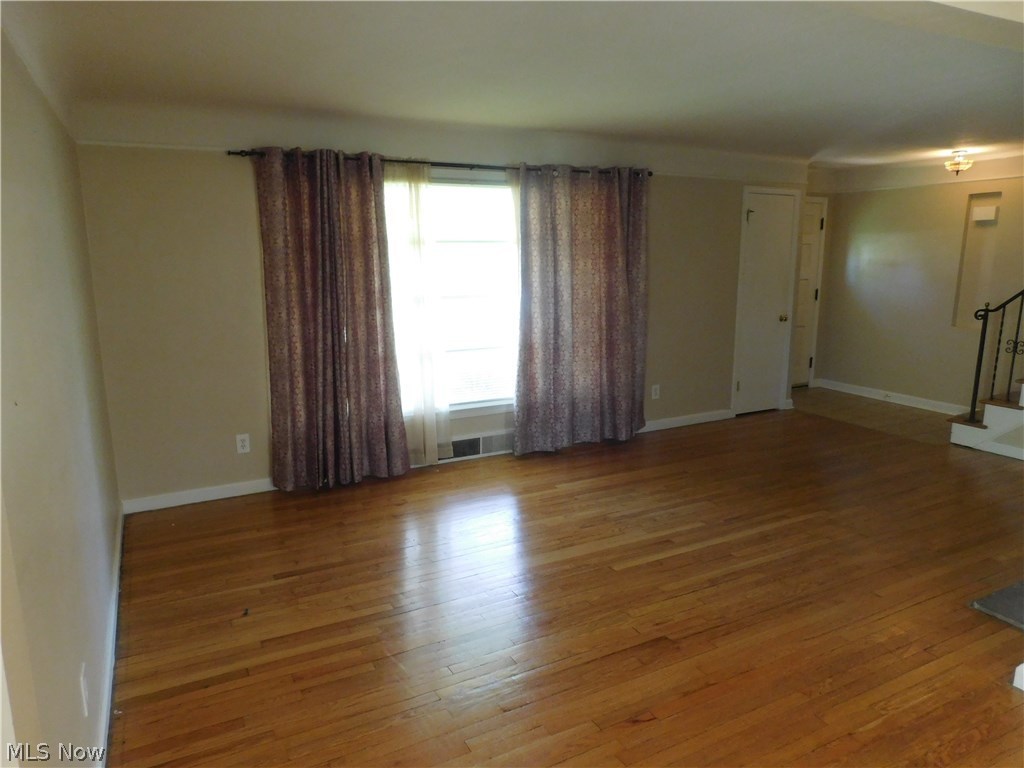 Mayfair 01 - Residential Lease