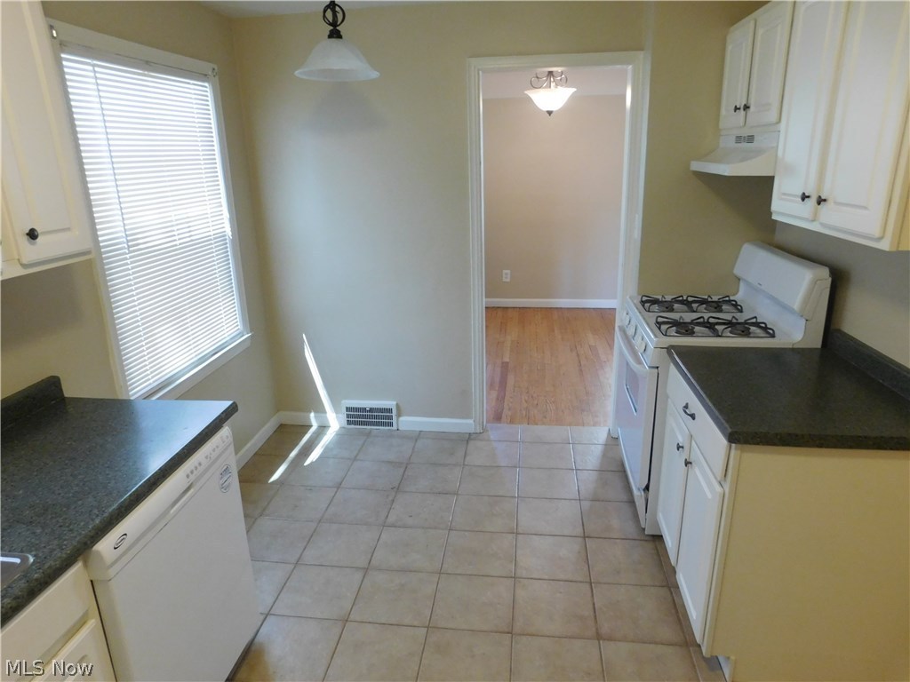 Mayfair 01 - Residential Lease