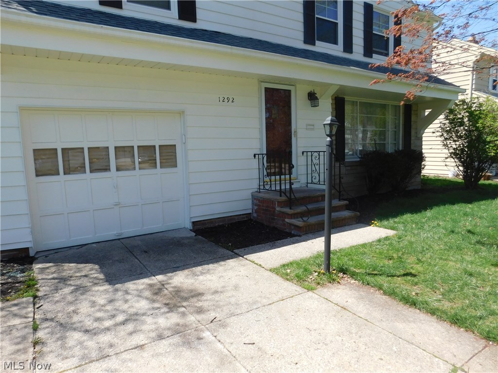 Mayfair 01 - Residential Lease