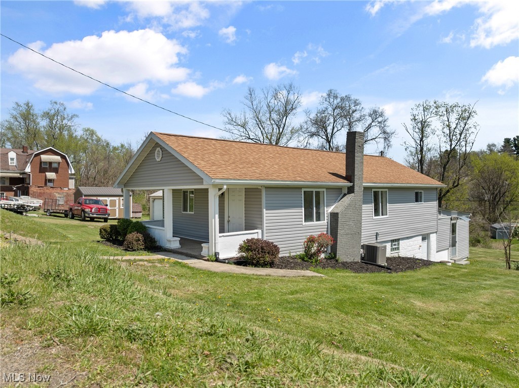 150 Locust Street, Wintersville, Ohio image 2