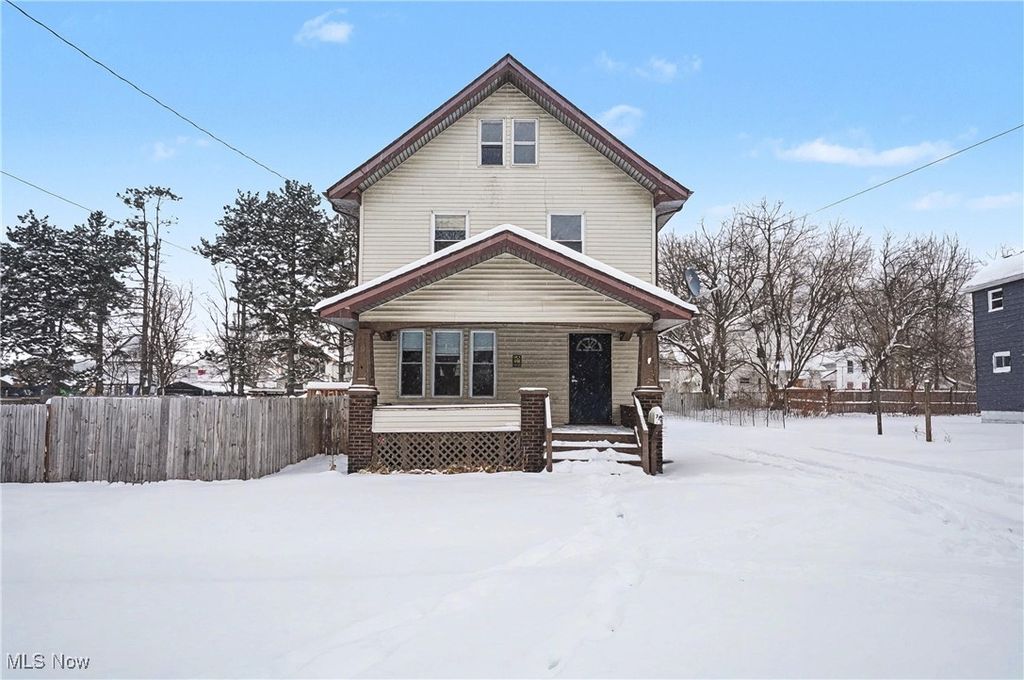 Photo of 779 Kling Street, Akron, OH 44311 (MLS # 5183979)