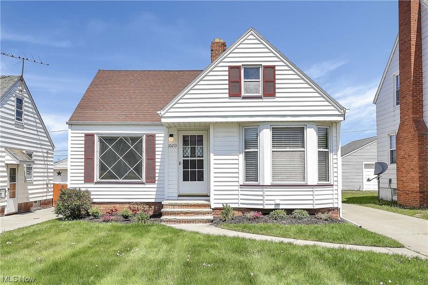 Renovated, clean and well maintained cape cod! Nothing to do but move in. This home offers 3 bedrooms, 2 full bathrooms as well as a finished basement with plenty of Storage! Completely updated kitchen and bathrooms, new carpet. As well as electrical and landscaping along with plenty of other upgrades. A list is available to any realtor of your choice! A nice sized backyard and a one of half car garage completes this property. Make your appointment today!