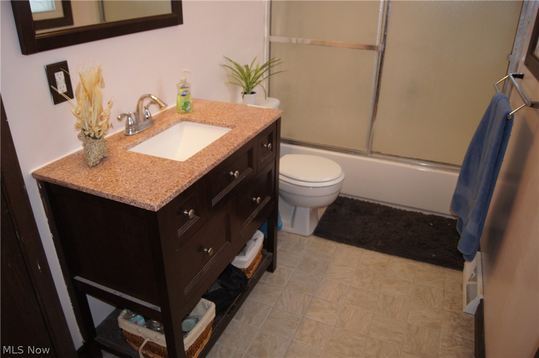 Arrowhead Trail - Residential