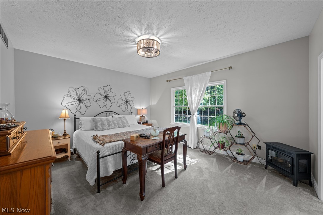 Highland Heights Condo - Residential